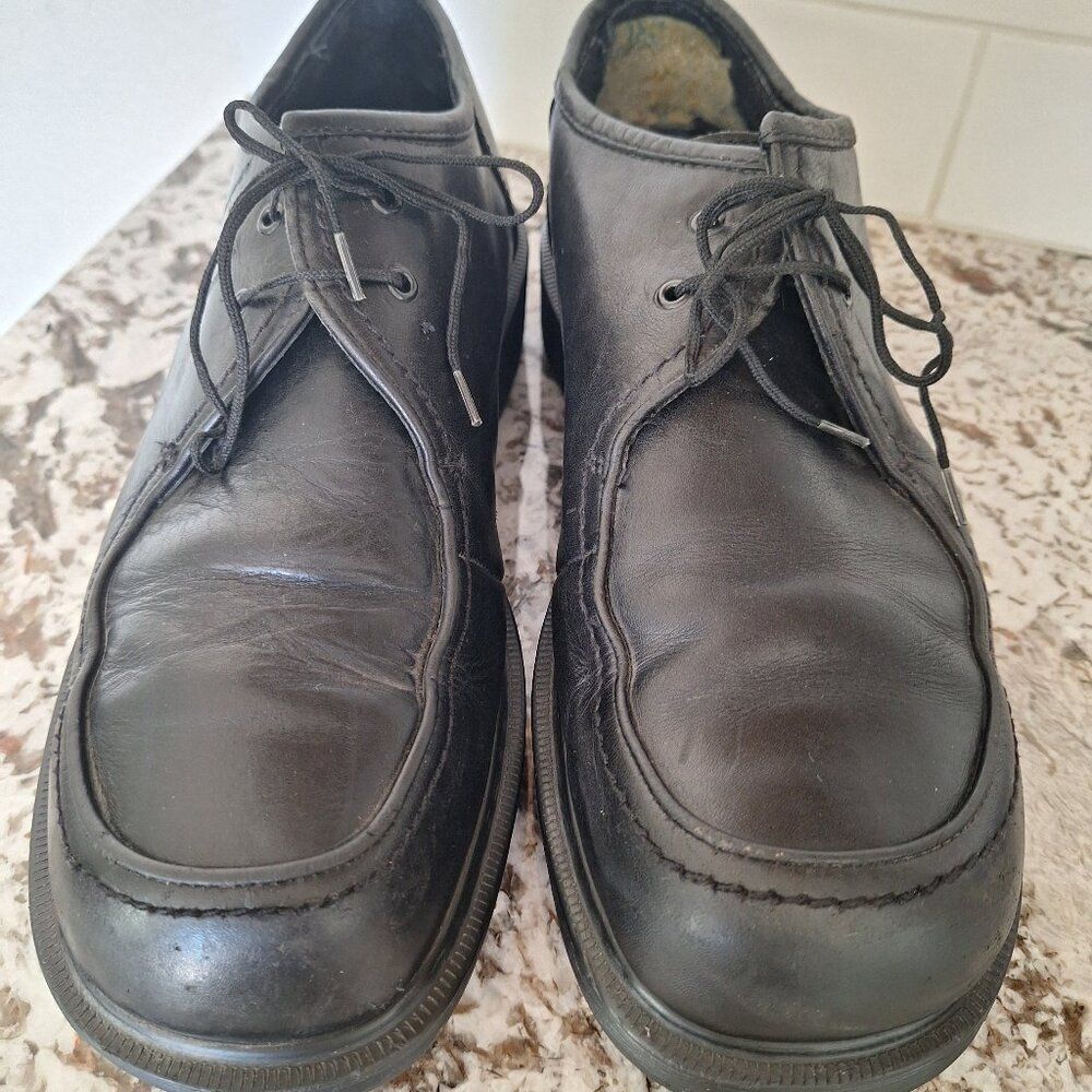 Vintage Dr. Martens boots 8755 CK   A 06 size UK 8= 10US women 9US Men